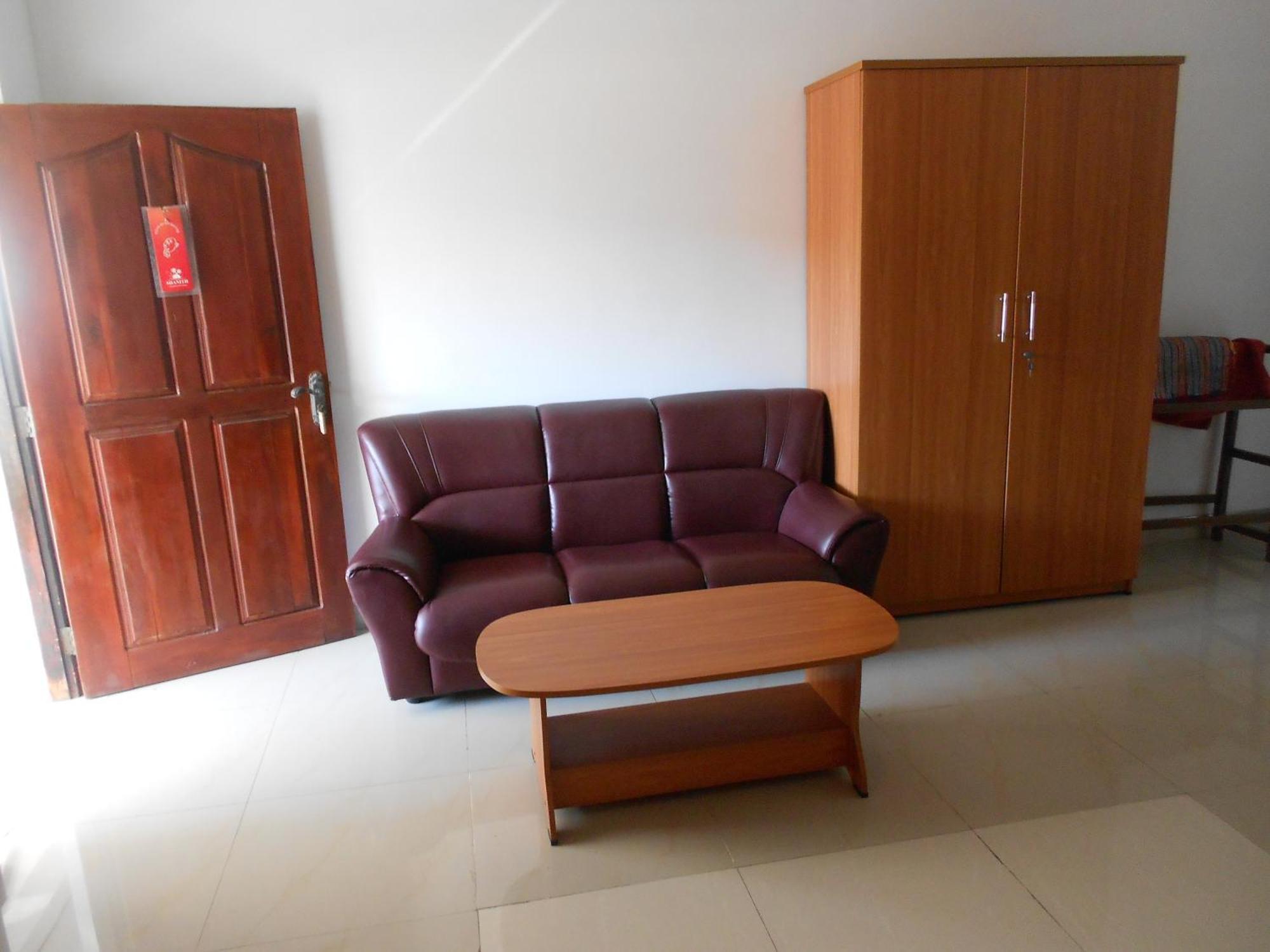 Shanith Guesthouse Negombo Exteriör bild