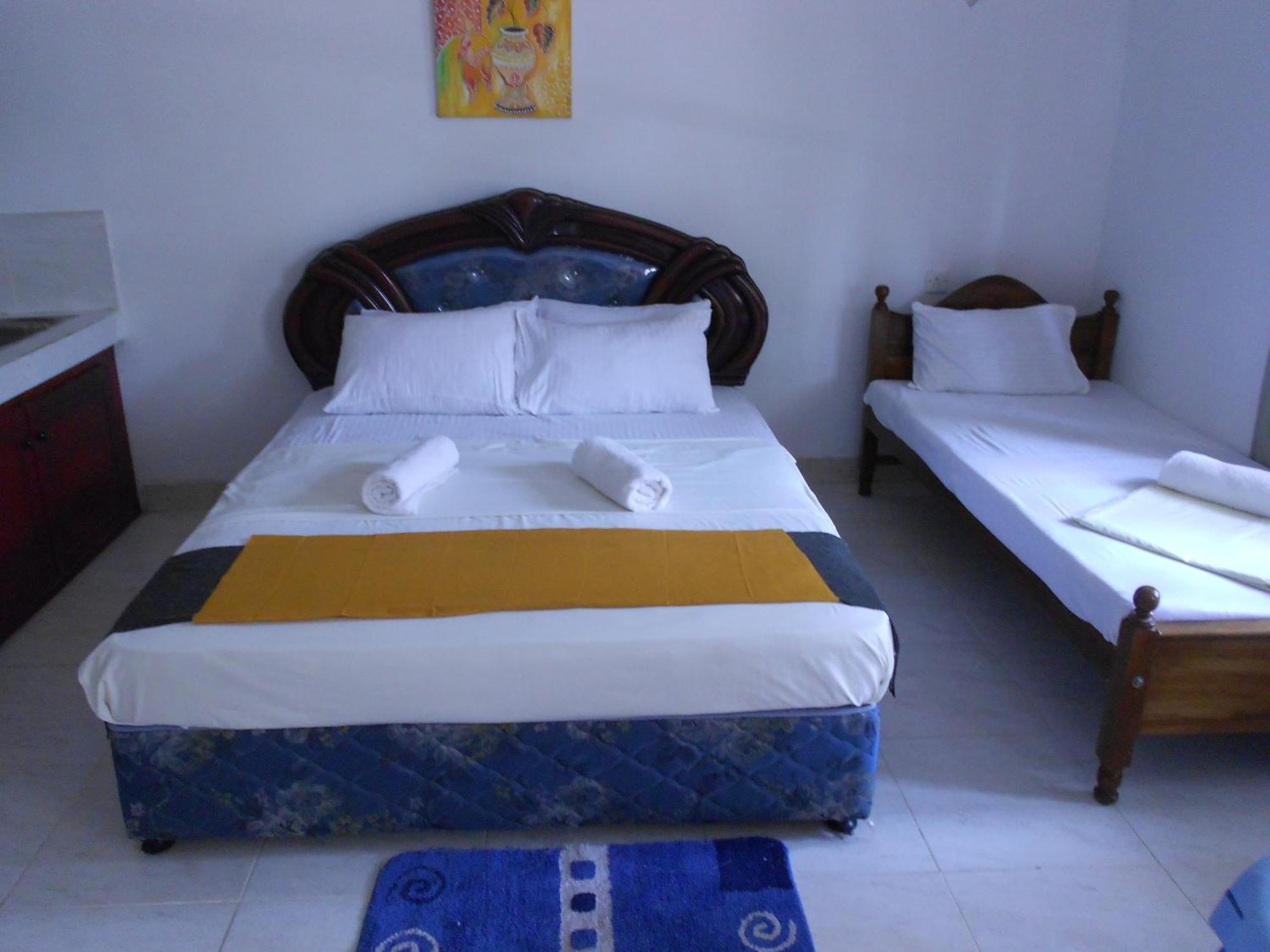 Shanith Guesthouse Negombo Exteriör bild
