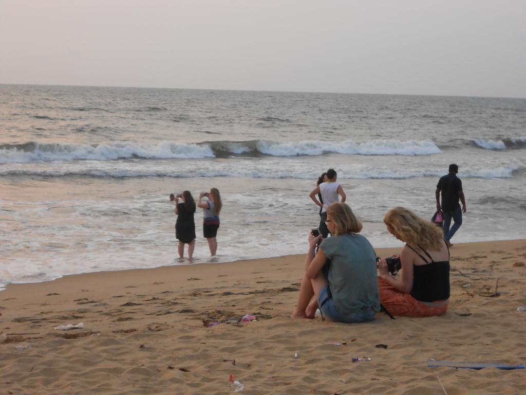 Shanith Guesthouse Negombo Exteriör bild