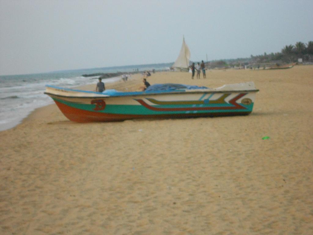 Shanith Guesthouse Negombo Exteriör bild