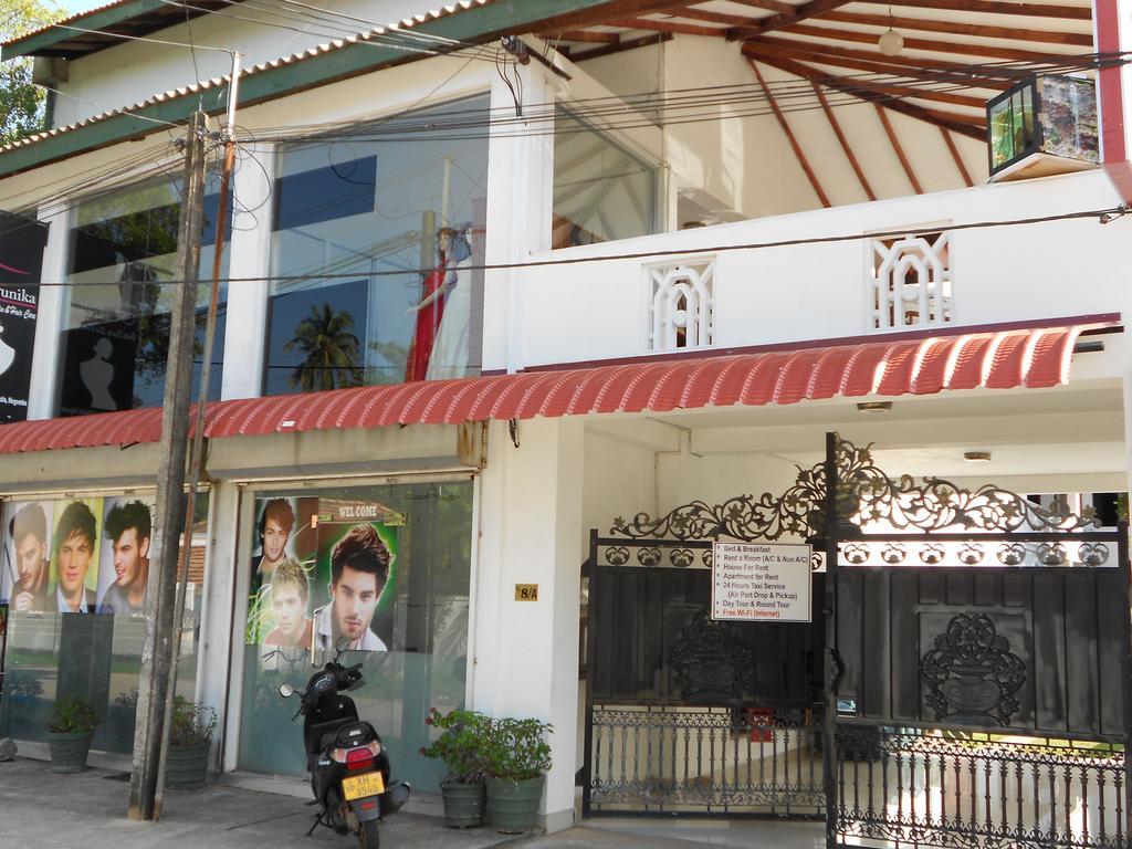 Shanith Guesthouse Negombo Exteriör bild