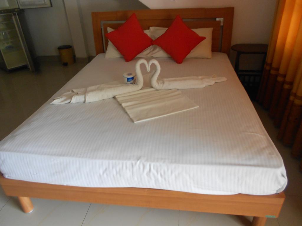 Shanith Guesthouse Negombo Exteriör bild