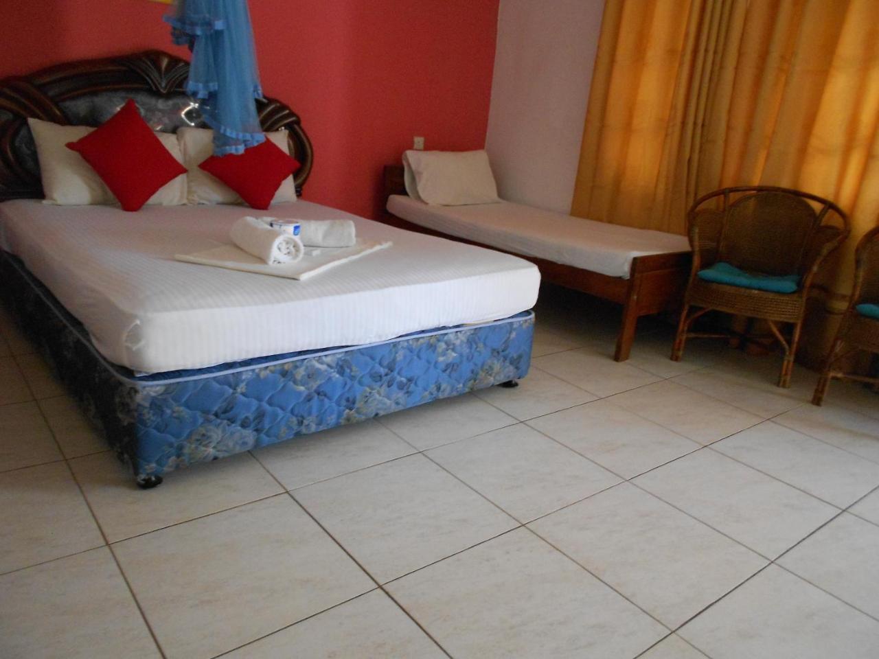 Shanith Guesthouse Negombo Exteriör bild